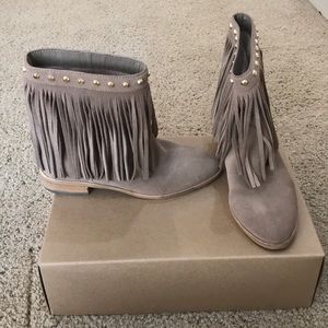 Michael Kors fringe ankle boots like new